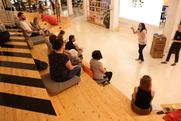 liderazgo-equipos-felicidad